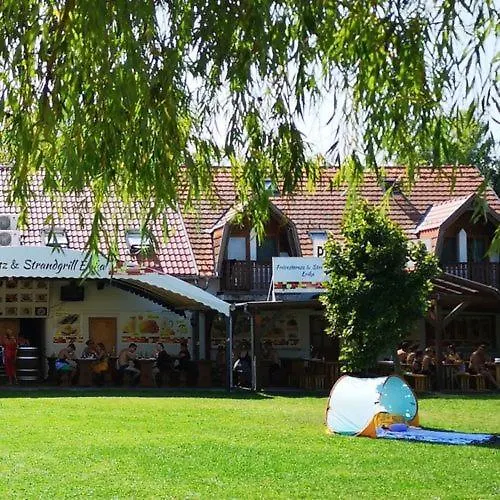 Strandi Apartmanok- Aranyhid 公寓 *