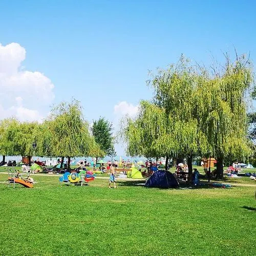 Strandi Apartmanok- Aranyhid Balatonmariafurdo