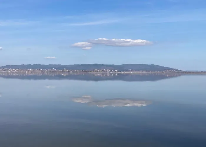 Apartment Strandi Apartmanok- Aranyhid