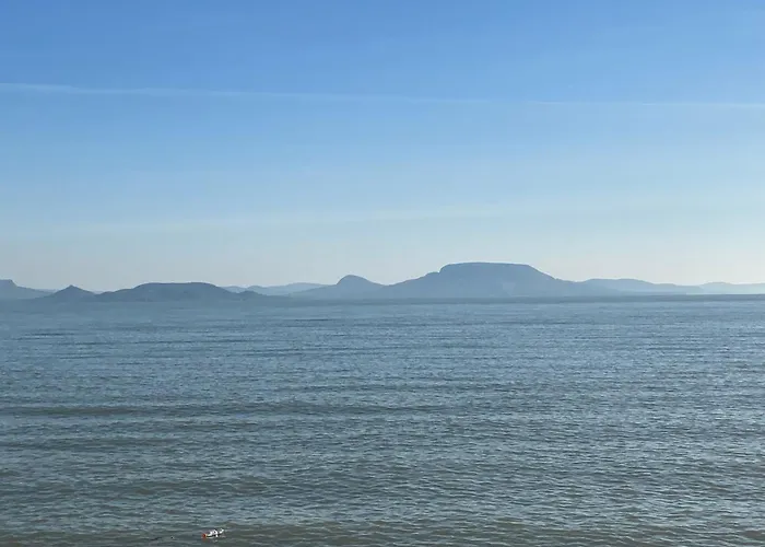 Strandi Apartmanok- Aranyhid *